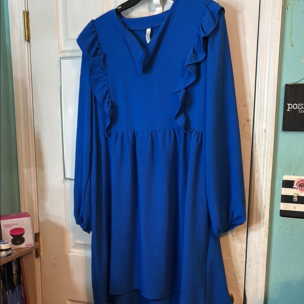 2 Hearts Size Large. Elegant Blue Ruffle Dress